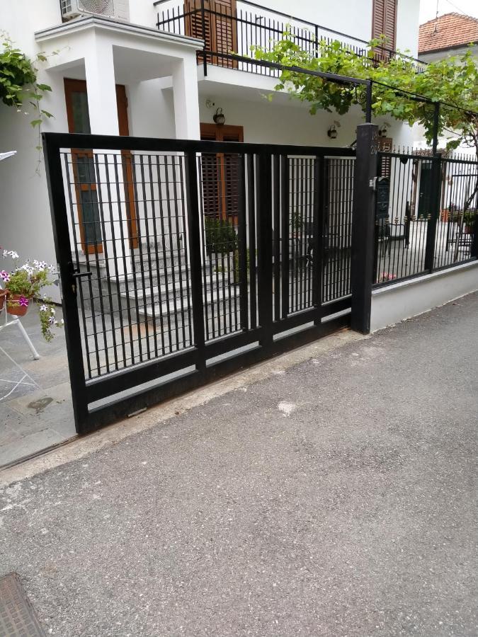Casa Vacanza Volintiru Villa Como Exterior foto